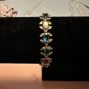 Multi color bracelet